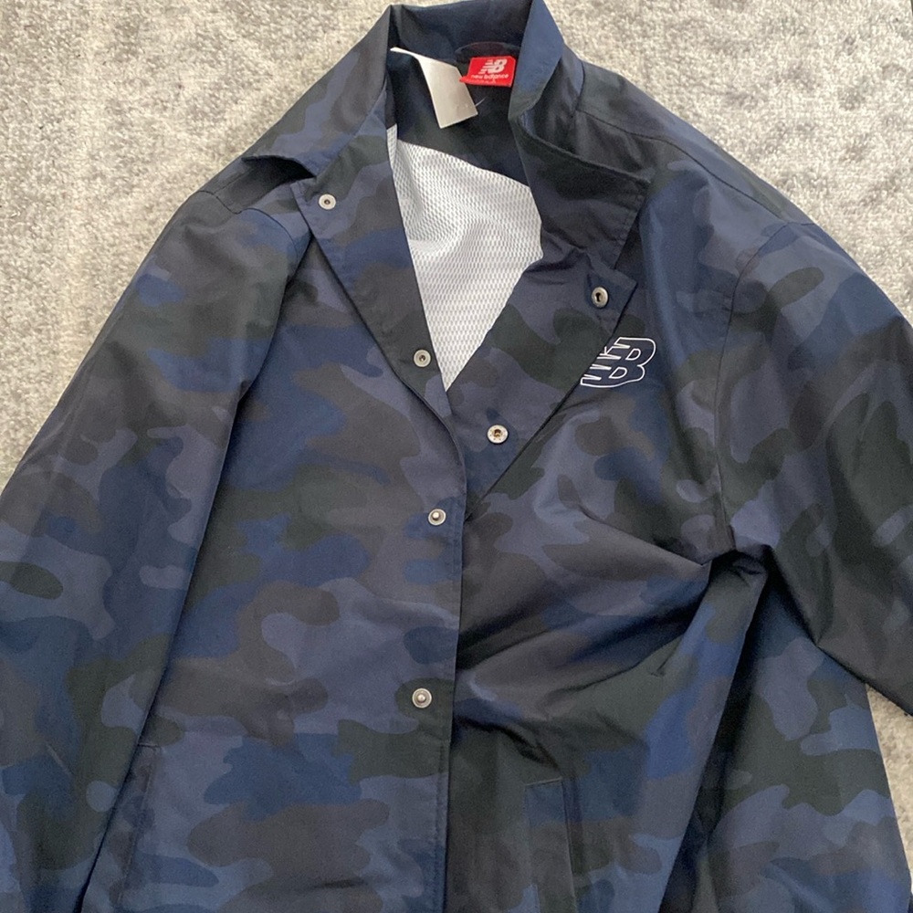 Men’s New Balance Windbreaker